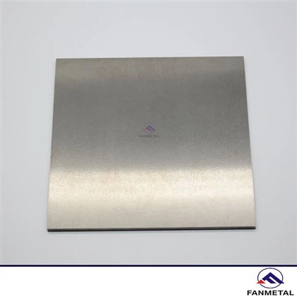 Plaque de zirconium poli